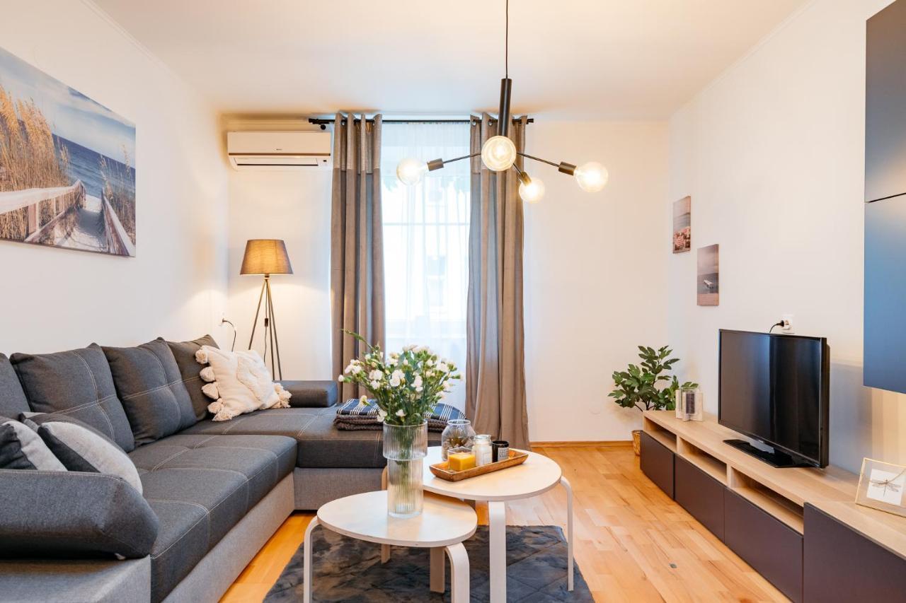 Cosy Apartment - Loftaffair Cracovia Exterior foto